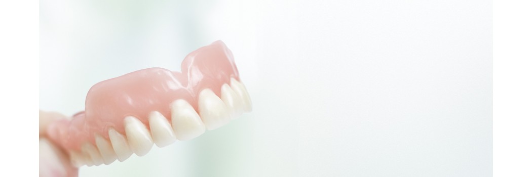 Denti acrilici & composito